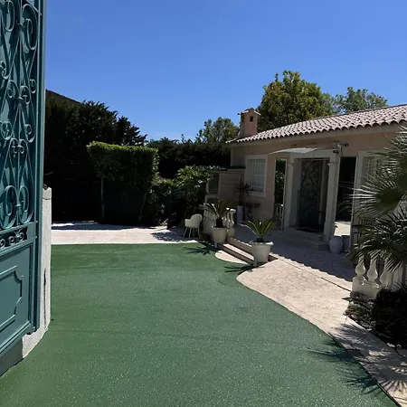 9 Hamman Sauna Piscine Chauffee Poss *