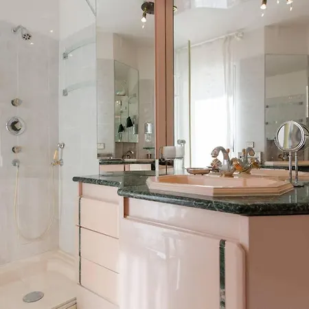 9 Hamman Sauna Piscine Chauffee Poss * Juan-les-Pins