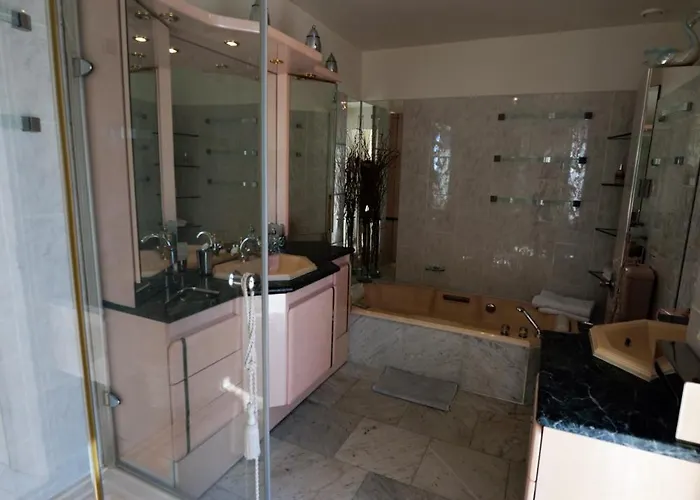 9 Hamman Sauna Piscine Chauffee Poss Villa