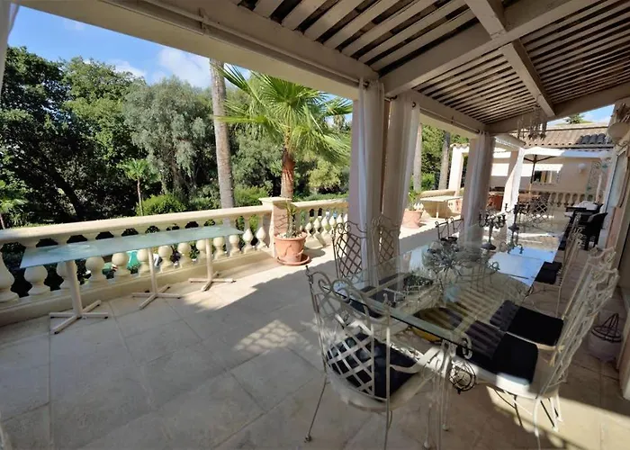 Hamman Sauna Piscine 9 *