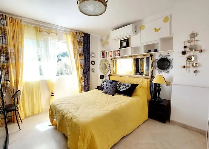 Hamman Sauna Piscine 9 *