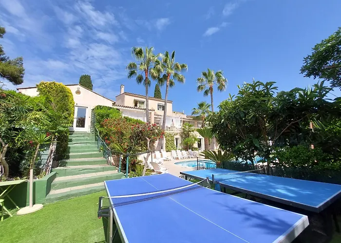 Hamman Sauna Piscine 9 * Juan-les-Pins